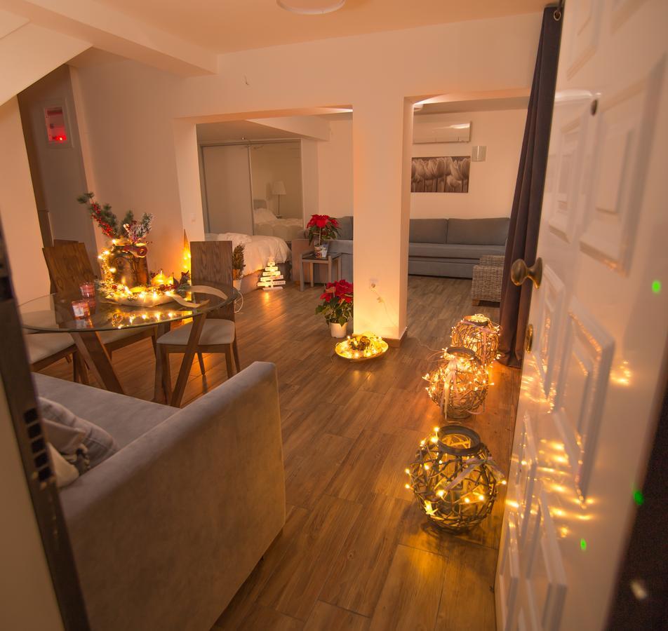 Kalamata Suites By 'Elite' Extérieur photo